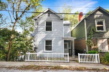 Main picture of 1231 Morrow St
