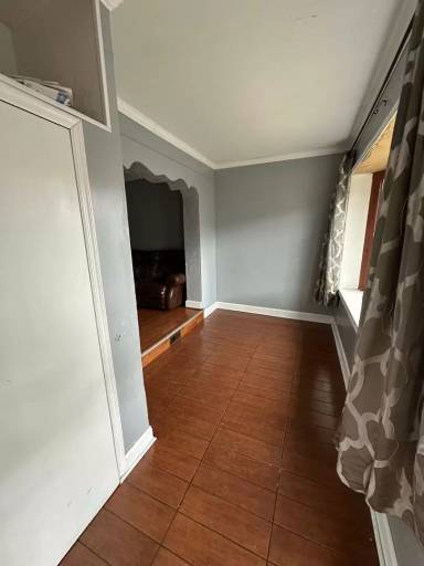 Main picture of 2551 S 67th St