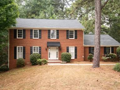 Main picture of 1894 Windcrest Dr SW