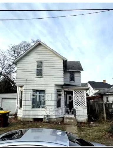 Main picture of 810 S James Ave