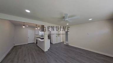 Main picture of 8710-8712 Sumner Pl