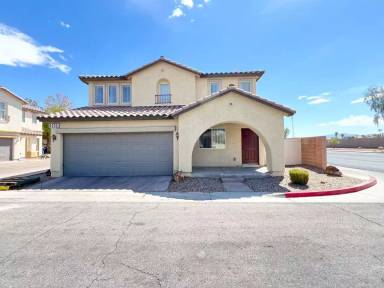 Main picture of 6384 Blue Twilight Ct