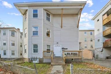 Main picture of 52 Crystal St