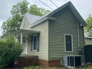 Main picture of 1013 Attica St