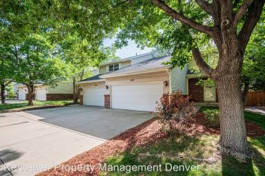 Main picture of 1217 S Carson Way
