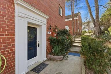 Main picture of 1737 Preston Rd