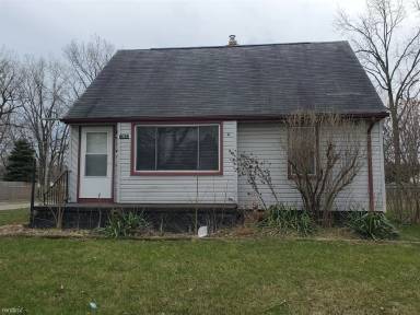 Main picture of 13922 Couwlier Ave