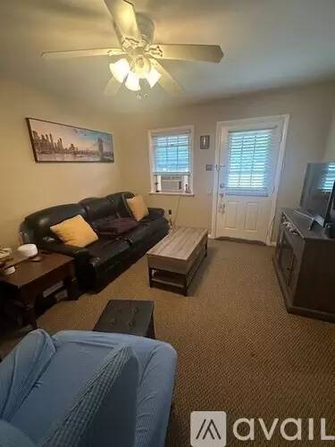 Main picture of 1877 Chews Landing Rd