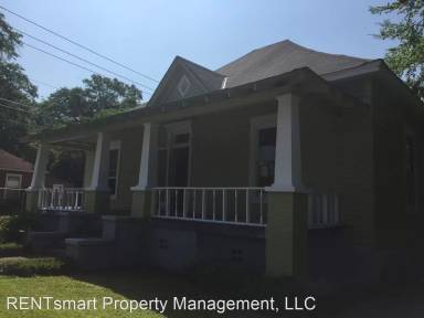 Main picture of 2440 Marion St