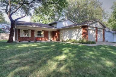 Main picture of 708 Ashton Ln S