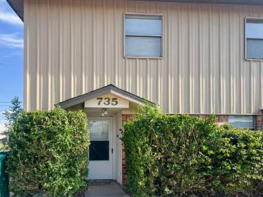 Main picture of 731 E Aspen St