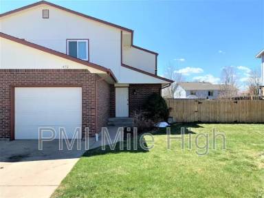 Main picture of 470 Lone Pine St