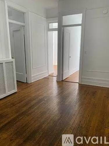 Main picture of 105 Avenue B