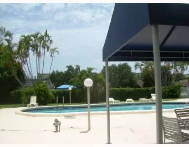 Main picture of 4320 Washington Street - 418