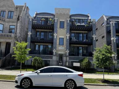 Main picture of 3922 S King Dr