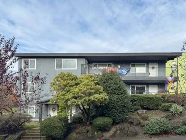 Main picture of 1400 E Spruce St