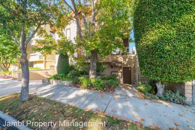 Main picture of 12717 Mitchell Ave