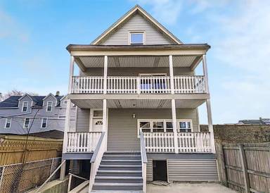 Main picture of 3743 W Armitage Ave