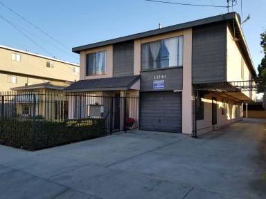Main picture of 13230 Cordary Ave
