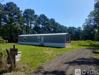 Main picture of 23860 Huggins Ln