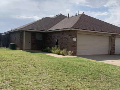 Main picture of 9802 Avenue W