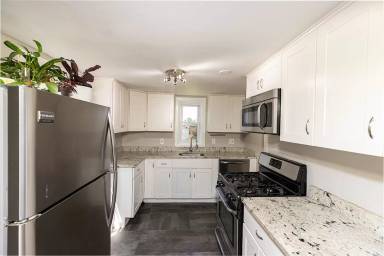 Main picture of 1238 U St SE