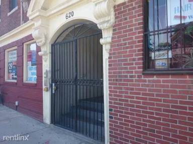 Main picture of 620 Columbia Rd