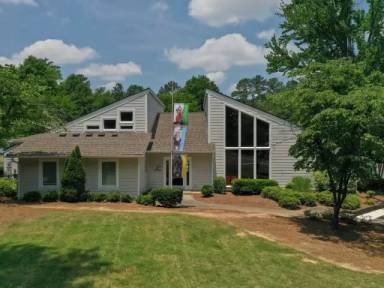 Main picture of Pointe at Norcross