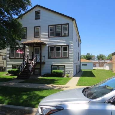 Main picture of 11126 S Troy St