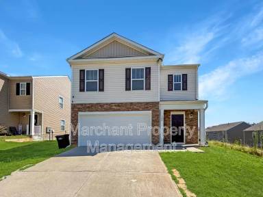 Main picture of 106 Green Oak Dr