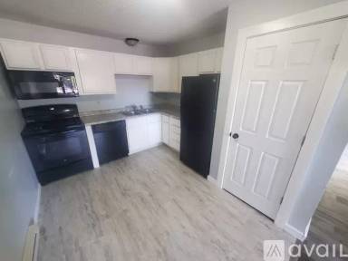 Main picture of 828 Gould St