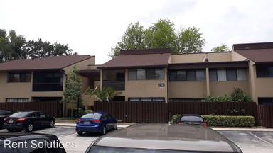 Main picture of 796 Village Lake Ter N