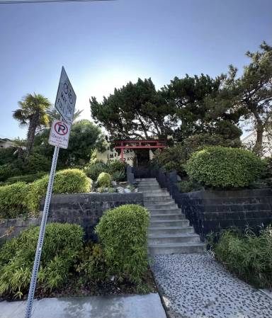 Main picture of 3320 Griffith Park Blvd