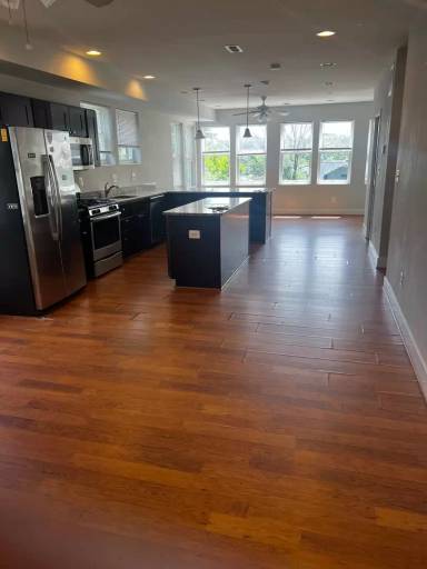 Main picture of 1425 Monroe St NE