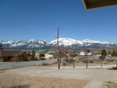 Main picture of 4075 Drake Way
