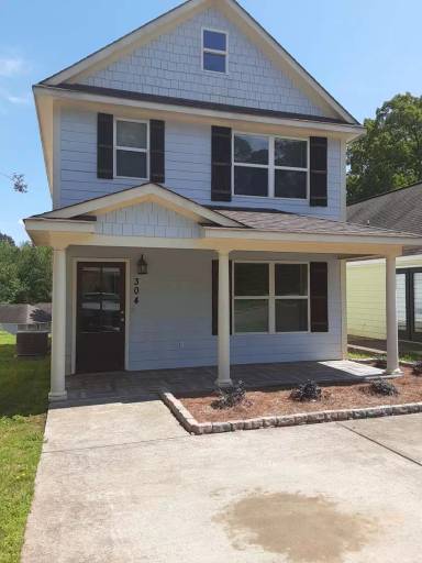 Main picture of 304 Countryview Cv