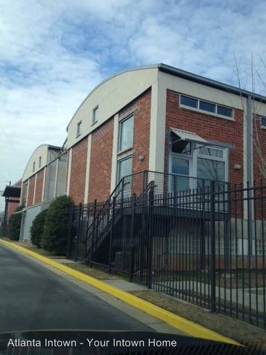 Main picture of 1661 La France St NE