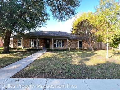 Main picture of 3805 Southridge Dr