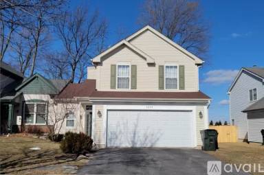 Main picture of 1220 Kensington Dr