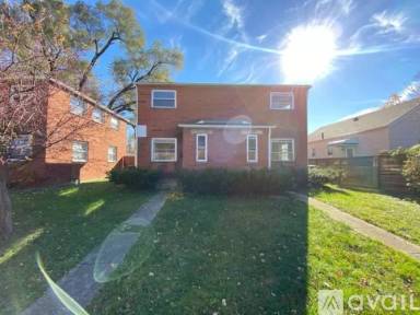 Main picture of 2889 Bellwood Ave