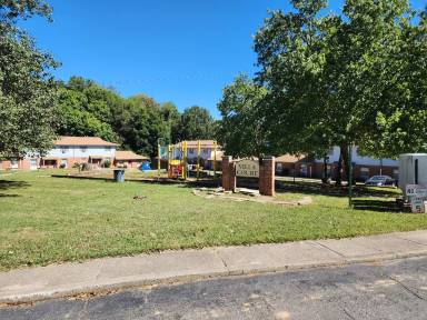 Main picture of 818 Villa Ct