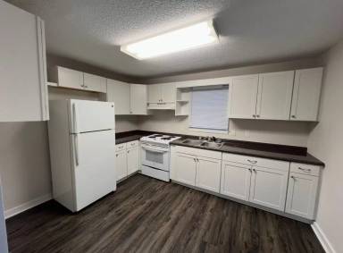 Main picture of 7032 Fairmont Rd