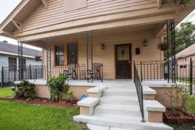 Main picture of 817 Wagner St