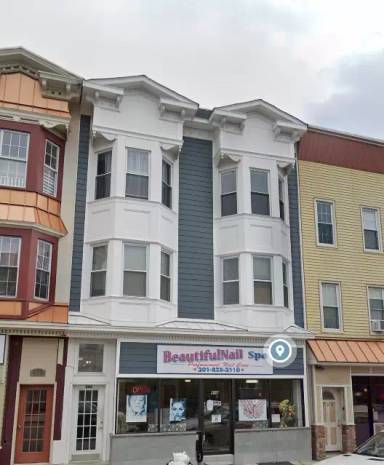 Main picture of 349 Avenue E