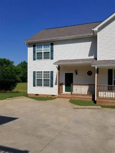 Main picture of 3520 Walnut Grove Ln NE