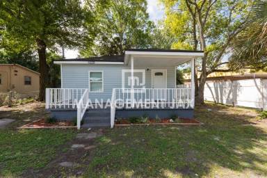 Main picture of 1420 W 33rd St