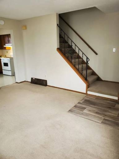 Main picture of 1507 Rowland Ave NE