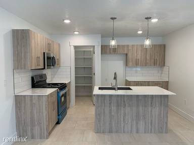 Main picture of 6514 S Aspen Ln