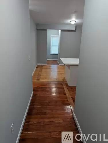 Main picture of 20 Snell St