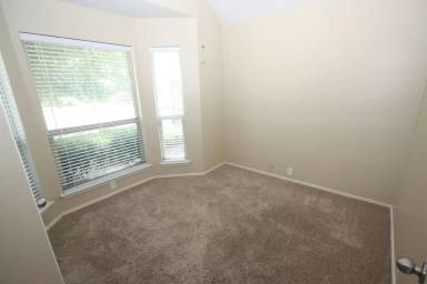 Main picture of 4425 Jessica St